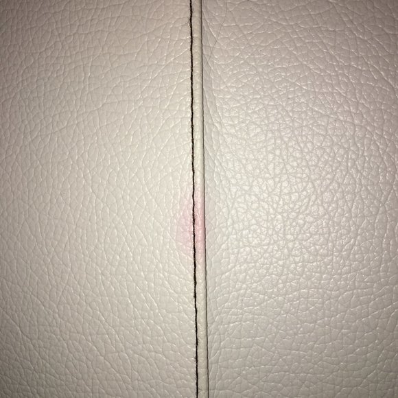 BARE ESENTUALS Make-Up Travel Case w/Handles - Picture 10 of 10